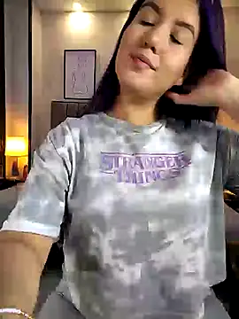 Snapshot of sweet--emily chatting on 02.02.25 sweet--emily online show from 02.02.25