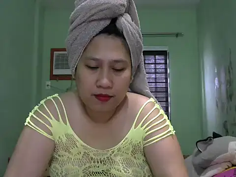 Snapshot of sweetsexysmile chatting on 01.27.25 sweetsexysmile online show from 01.27.25