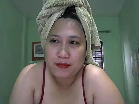 Snapshot of sweetsexysmile chatting on 09.24.25 sweetsexysmile online show from 09.24.25
