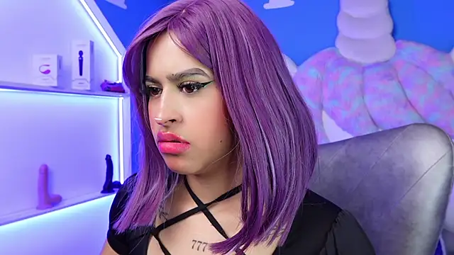 miss romyna online show from 02.15.25