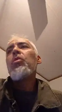 Snapshot of Xoc8_ chatting on 12.21.24 Xoc8  online show from 12.21.24