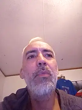 Snapshot of Xoc8_ chatting on 01.17.25 Xoc8  online show from 01.17.25