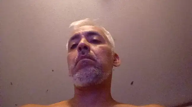 Snapshot of Xoc8_ chatting on 02.03.25 Xoc8  online show from 02.03.25