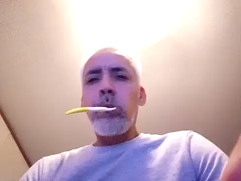 Snapshot of Xoc8_ chatting on 02.07.25 Xoc8  online show from 02.07.25