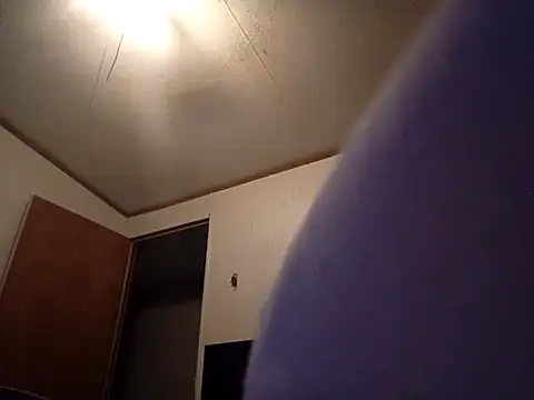 Snapshot of Xoc8_ chatting on 02.20.25 Xoc8  online show from 02.20.25