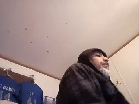 Snapshot of Xoc8_ chatting on 02.22.25 Xoc8  online show from 02.22.25