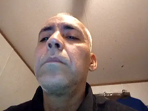 Snapshot of Xoc8_ chatting on 03.07.25 Xoc8  online show from 03.07.25