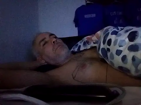 Snapshot of Xoc8_ chatting on 03.17.25 Xoc8  online show from 03.17.25