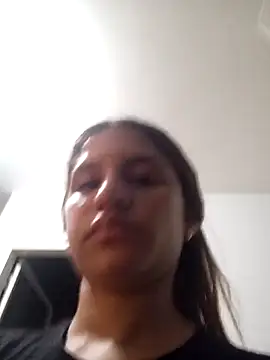 AnthonelaDuque online show from 02.21.25