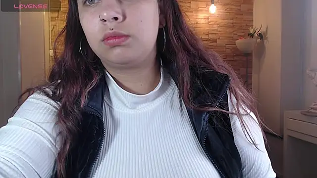 skeler lovd b  online show from 02.05.25