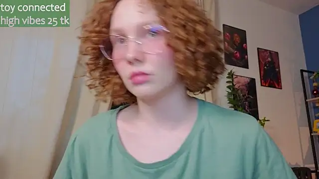 Snapshot of _lightmyfire chatting on 02.28.25 lightmyfire online show from 02.28.25