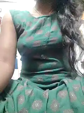 Snapshot of rituporna2004 chatting on 01.27.25 rituporna2004 online show from 01.27.25