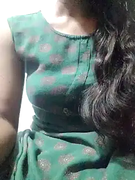 Snapshot of rituporna2004 chatting on 02.16.25 rituporna2004 online show from 02.16.25