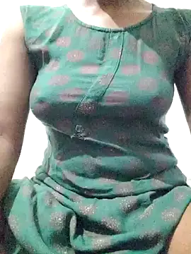 Snapshot of rituporna2004 chatting on 03.03.25 rituporna2004 online show from 03.03.25