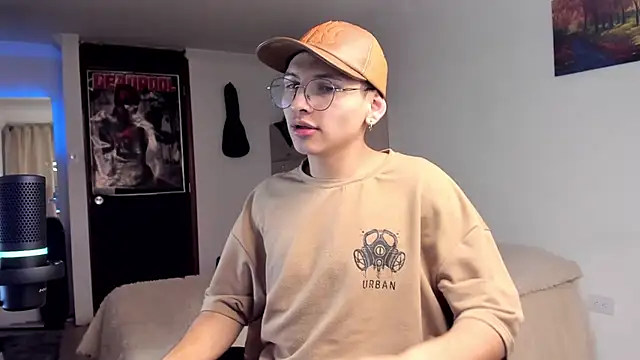 a lejandro 0 8 online show from 12.08.24