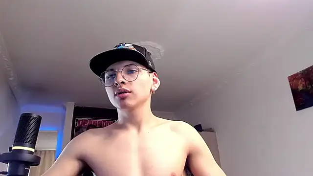 a lejandro 0 8 online show from 12.08.24