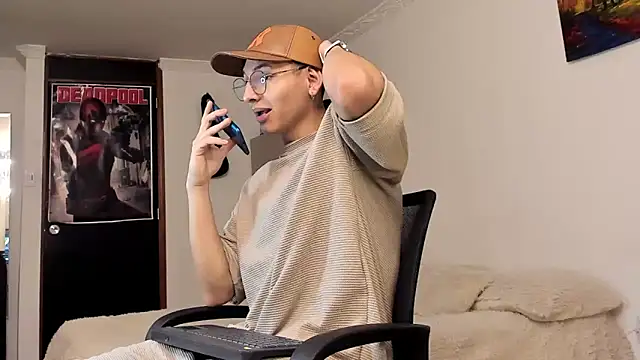 a lejandro 0 8 online show from 12.25.24