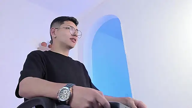 a lejandro 0 8 online show from 02.27.25