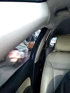 Snapshot of Leeeezzzz_roy chatting on 10.23.25 Leeeezzzz roy online show from 10.23.25