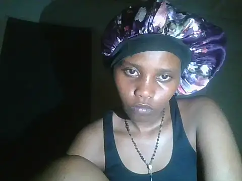 Snapshot of browny_yummy chatting on 02.09.25 browny yummy online show from 02.09.25