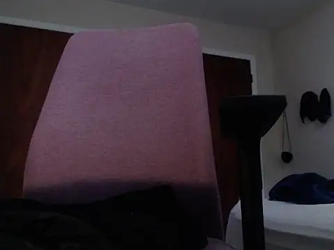 Snapshot of kleynsv chatting on 11.11.25 kleynsv online show from 11.11.25