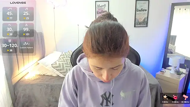 Amy joones online show from 03.03.25