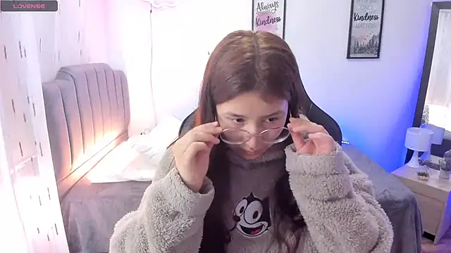 Amy joones online show from 03.12.25