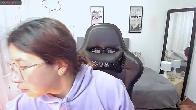 Amy joones online show from 09.18.25