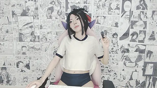 Miahparker online show from 10.20.25