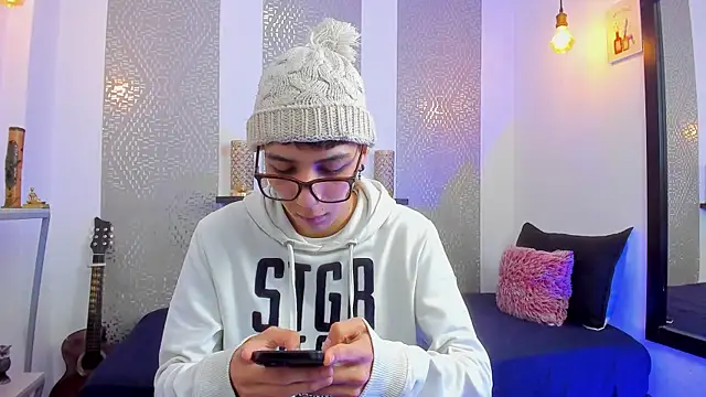 Snapshot of Nikolay_Gregori chatting on 02.12.25 Nikolay Gregori online show from 02.12.25