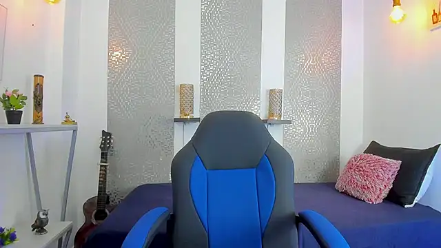 Snapshot of Nikolay_Gregori chatting on 03.03.25 Nikolay Gregori online show from 03.03.25