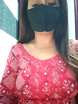 Aishwaryaa 69 online show from 03.18.25