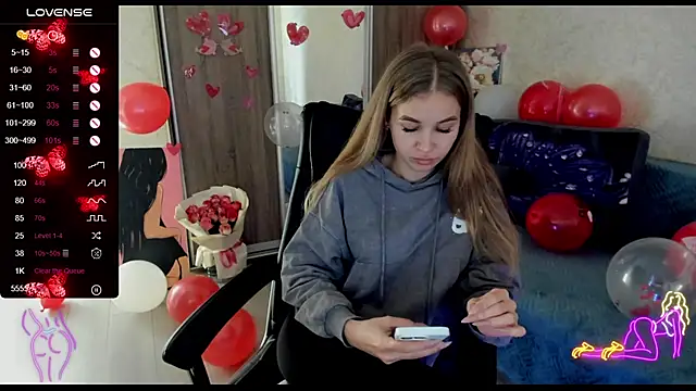 Snapshot of _NigoNika chatting on 02.14.25 NigoNika online show from 02.14.25