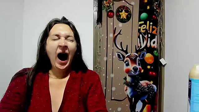 Snapshot of Sweet-Suck69 chatting on 12.30.24 Sweet-Suck69 online show from 12.30.24