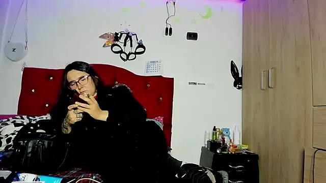 Snapshot of Sweet-Suck69 chatting on 01.08.25 Sweet-Suck69 online show from 01.08.25