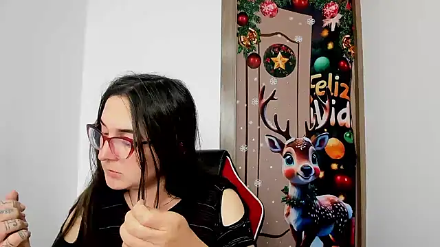 Snapshot of Sweet-Suck69 chatting on 01.23.25 Sweet-Suck69 online show from 01.23.25