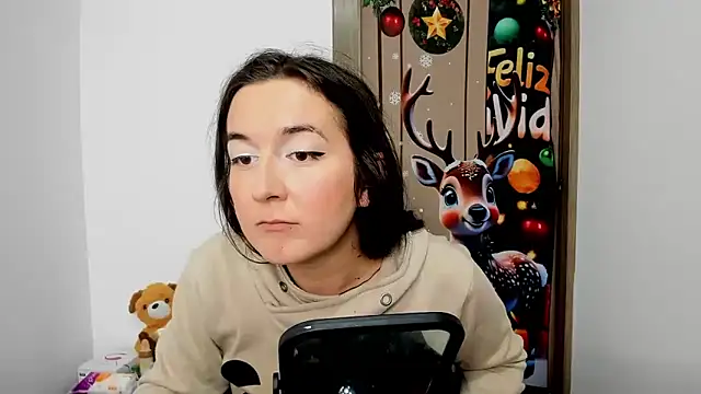 Snapshot of Sweet-Suck69 chatting on 02.13.25 Sweet-Suck69 online show from 02.13.25