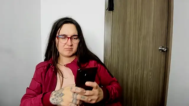 Snapshot of Sweet-Suck69 chatting on 02.24.25 Sweet-Suck69 online show from 02.24.25