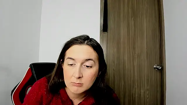 Snapshot of Sweet-Suck69 chatting on 03.01.25 Sweet-Suck69 online show from 03.01.25