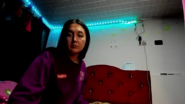 Snapshot of Sweet-Suck69 chatting on 03.10.25 Sweet-Suck69 online show from 03.10.25