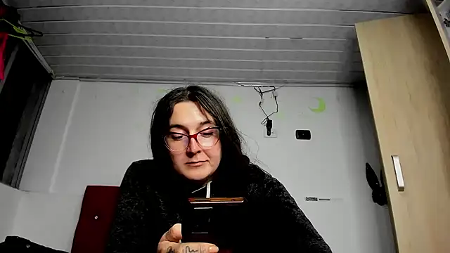 Snapshot of Sweet-Suck69 chatting on 03.13.25 Sweet-Suck69 online show from 03.13.25