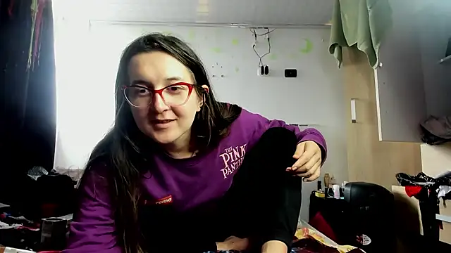 Snapshot of Sweet-Suck69 chatting on 03.20.25 Sweet-Suck69 online show from 03.20.25