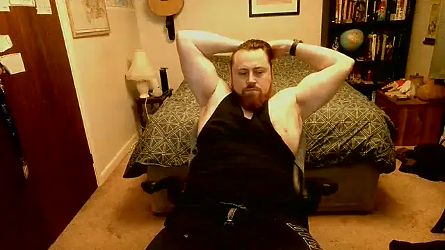 Snapshot of Hairy_Guy30 chatting on 02.08.25 Hairy Guy30 online show from 02.08.25