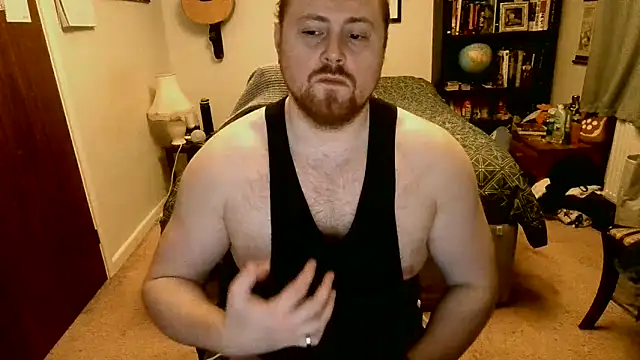 Snapshot of Hairy_Guy30 chatting on 03.19.25 Hairy Guy30 online show from 03.19.25