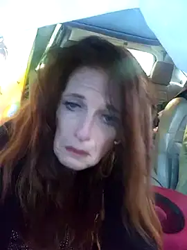 Snapshot of Avaivory chatting on 03.20.25 Avaivory online show from 03.20.25