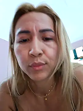 Snapshot of melissa_35_ chatting on 09.14.25 melissa 35 online show from 09.14.25