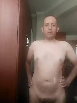 Snapshot of carozi chatting on 12.21.24 carozi online show from 12.21.24