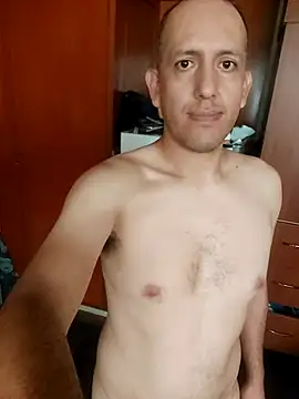 Snapshot of carozi chatting on 03.02.25 carozi online show from 03.02.25