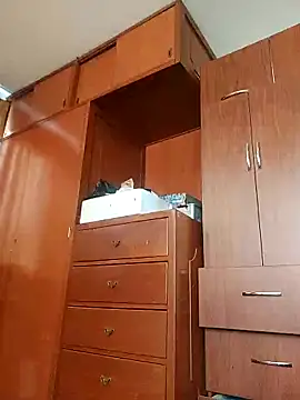 Snapshot of carozi chatting on 03.05.25 carozi online show from 03.05.25