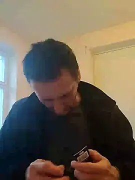 Snapshot of Viause_Kentauelle chatting on 01.24.25 Viause Kentauelle online show from 01.24.25